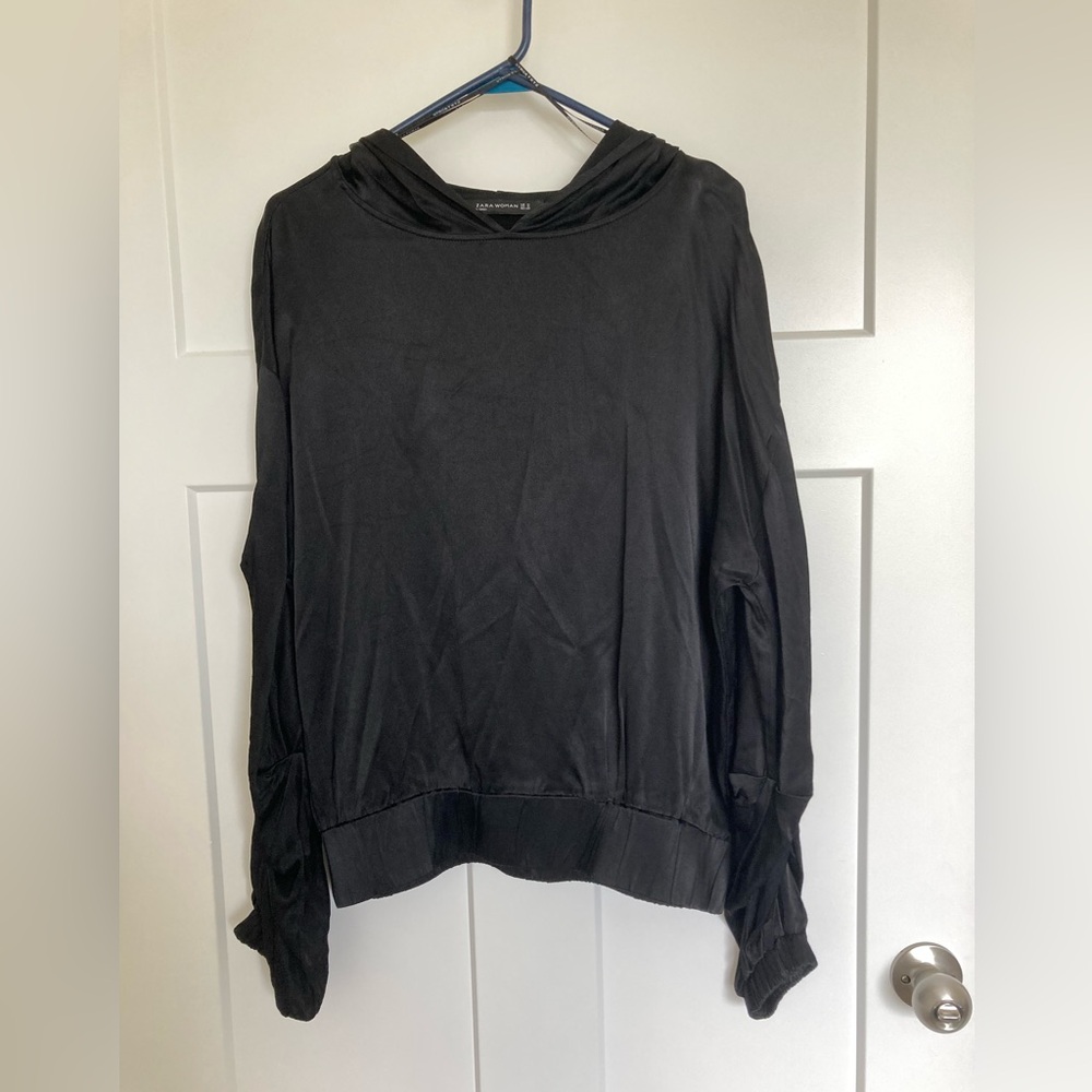 Zara Women’s Black Chic Satin Hoodie, Size M, Made in Turkey.